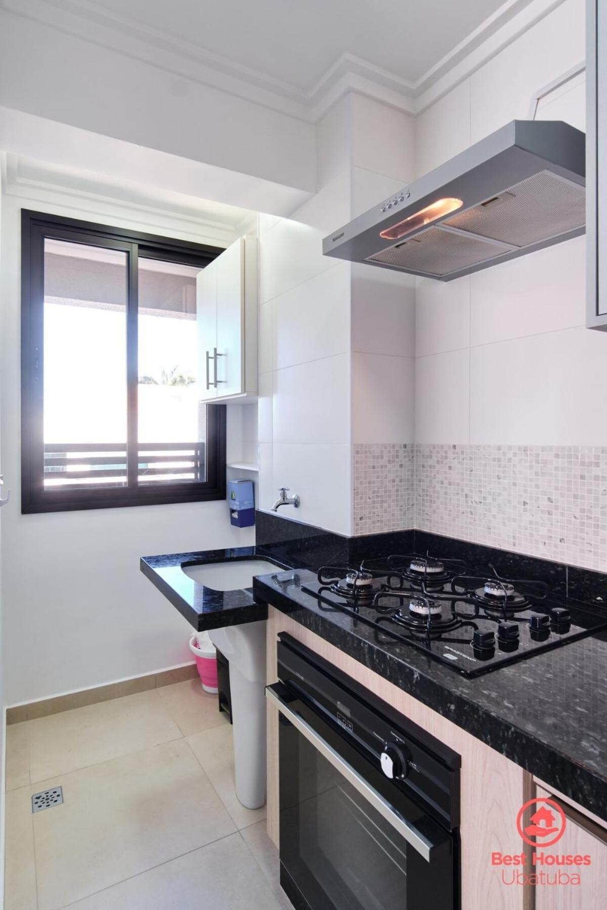 Bh57: Bonito, Gostoso, Varanda Gourmet E Bom Preco Apartamento Ubatuba
